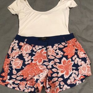 Nude t shirt body suit.